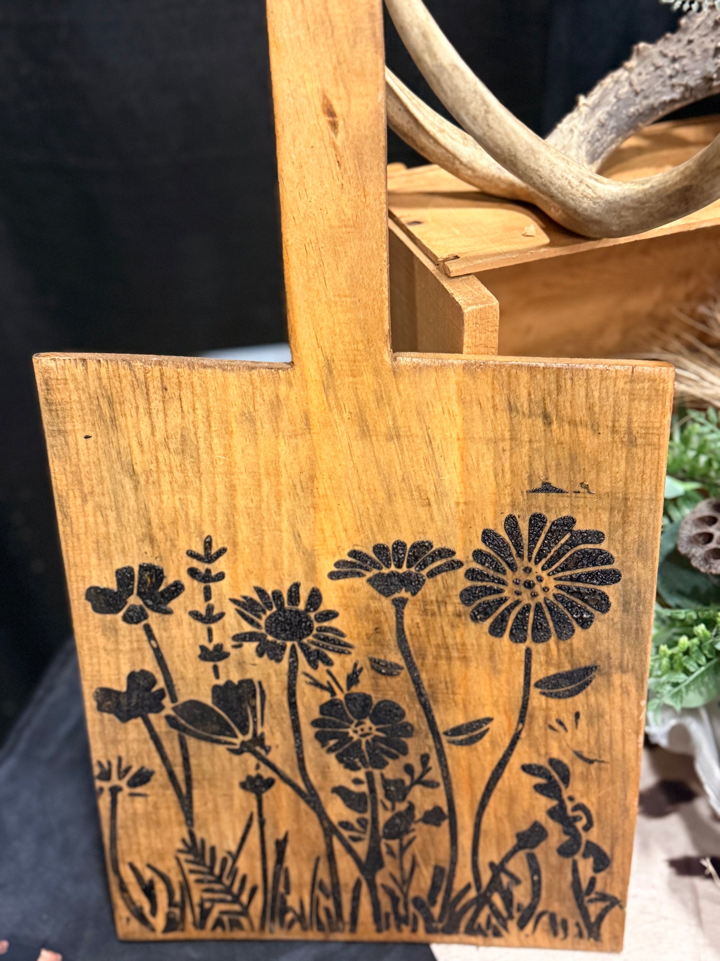 Handmade Wooden Floral Cutting Board Decor | Rustic Wildflower Kitchen Accent | Farmhouse Wood Display Board