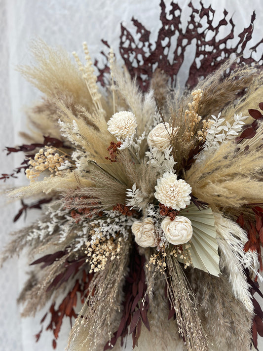 Burgundy pampas grass wall decor